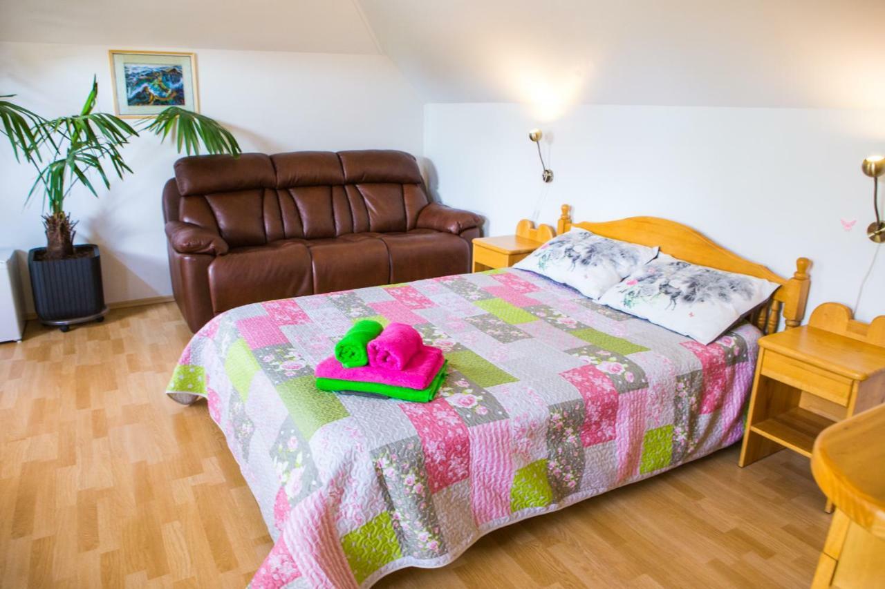 Guests House "Like Home" ซีกูลดา ภายนอก รูปภาพ