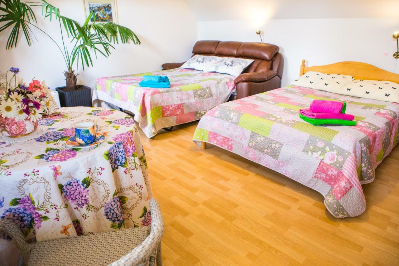Guests House "Like Home" ซีกูลดา ภายนอก รูปภาพ